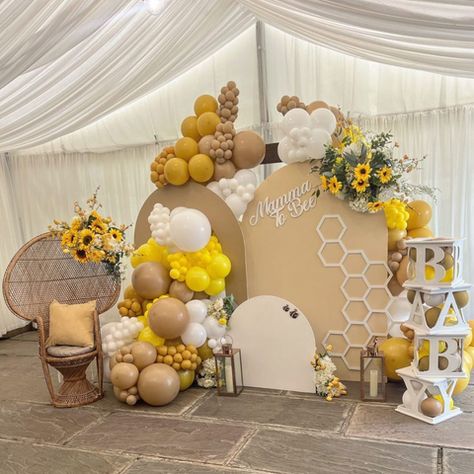 Sweet As Can Bee Themed Baby Shower Ideas – Cuddle Palette Bees Theme Party, Honeycomb Baby Shower Ideas, Honey Party Theme, Trending Baby Shower Themes 2024, Sweet As Honey Baby Shower Ideas, Parents To Bee Baby Shower Ideas, Baby Shower Ideas Bee Theme, Baby Shower Honey Bee Theme, Baby Bee Shower Ideas