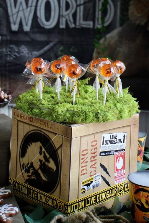 Jurassic Park Food, Jurassic Park Diy, Jurassic World Party Ideas, Jurassic World Birthday Party Ideas, Jurassic Park Party Ideas, Jurassic World Birthday Party, Jurassic World Party, Jurassic Park Theme, Jurassic World Birthday