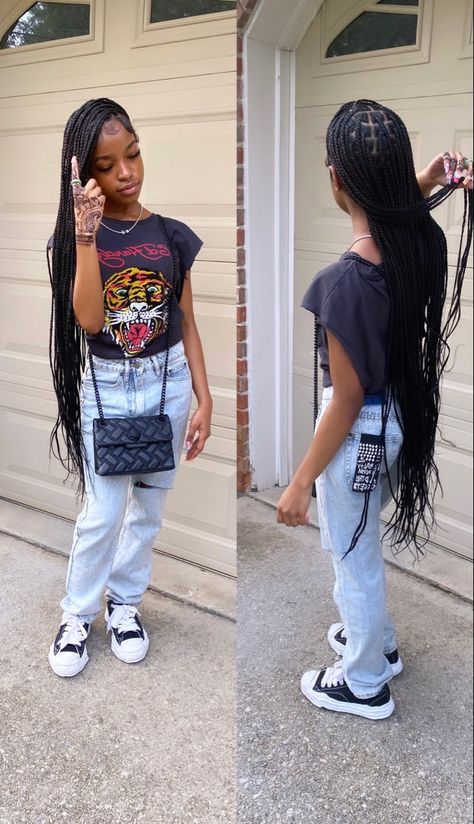 Cute Fly Outfits, Black Bapestas Outfit, Straight Jeans Outfit Black Women, Essentials Outfit Black Women, Mmy Shoes Outfit, Ksubi Jeans Outfit Black Women, Cute Simple Outfits Black Women, Asics Outfit Black Woman, Fly Outfit Black Women