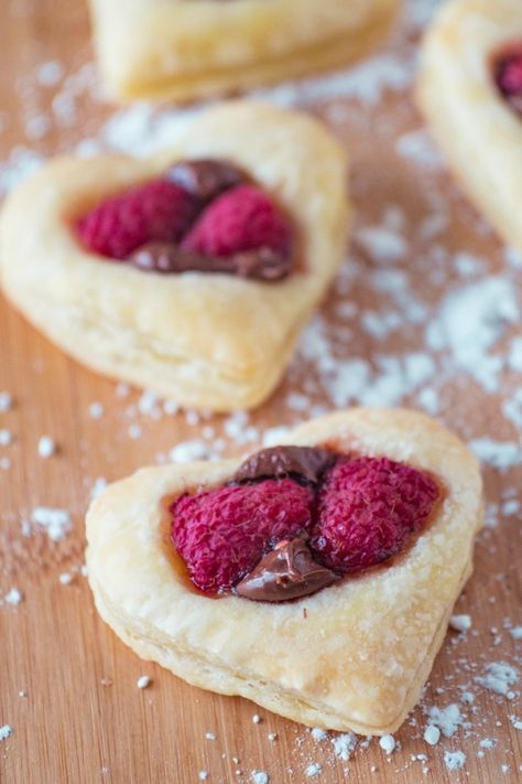 Puff Pastry Cookies, Nutella Raspberry, Upstate Ramblings, Easy Desserts To Make, Nutella Puff Pastry, Holiday Party Desserts, Refrigerator Cookies, Pastry Cookies, Super Easy Desserts