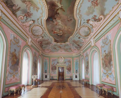 Parisian Apartment Decor, French Country Decorating Bedroom, Chinese Palace, French Country Bedrooms, Summer Palace, Pastel Colour Palette, Parisian Apartment, Baroque Architecture, St Petersburg Russia