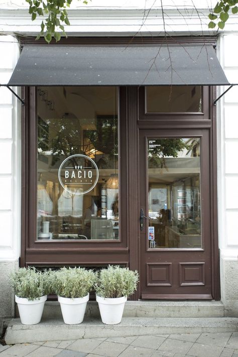 Bacio Ice cream, Belgrade, 2013 - Ksenija Djordjevic Storefront Signage, Coffee House Design, Small Cafe Design, Shop Signage, British Interior, Storefront Design, Shop Front Signage, Cafe Bistro, Shop Fronts