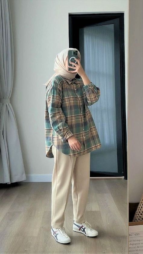 Tutorial Hijab Pashmina, Stylish Outfits Casual, Outfit Hijab Casual, Modest Casual Outfits, Hijab Trends, Muslim Outfits Casual, Hijab Style Casual, Fashion Top Outfits, Casual Hijab