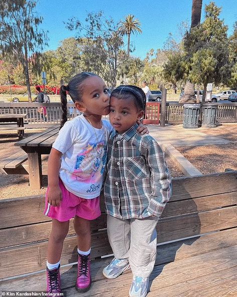 Chicago West, Jenner Kids, Kids Inspo, Famous Kids, Heartwarming Photos, Kardashian Kids, Baby Fits, Celebrity Kids, Wishes For Baby