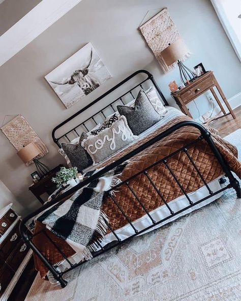 Rustic Grey Bedroom, Modern Western Bedroom, Western Bedrooms, Ranch House Decor, Western Bedroom Decor, Western Rooms, Western Bedroom, Redecorate Bedroom, Farmhouse Bedroom Decor