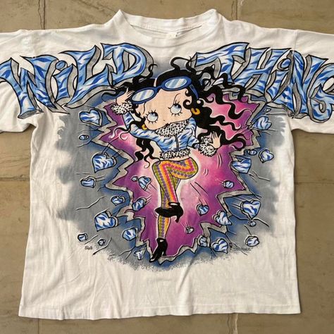 Vintage Betty Boop, Baggy Clothes, Swaggy Outfits, 2000s Fashion, Looks Style, Betty Boop, Colorful Hoodies, Types Of Fashion Styles, Fashion Killa