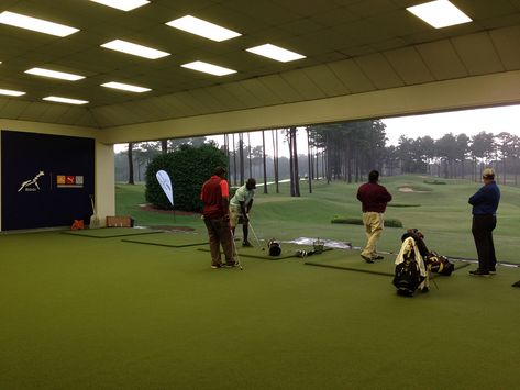 STI of Atlanta a Part of Blue Giraffe Golf Institute Upgrades - Synthetic Turf International Golf Hitting Bay, Golf Academy Design, Home Bowling Alley, Golf Bar, Home Golf Simulator, Golf Simulator Room, Range Design, Clubhouse Design, Golf Driving Range