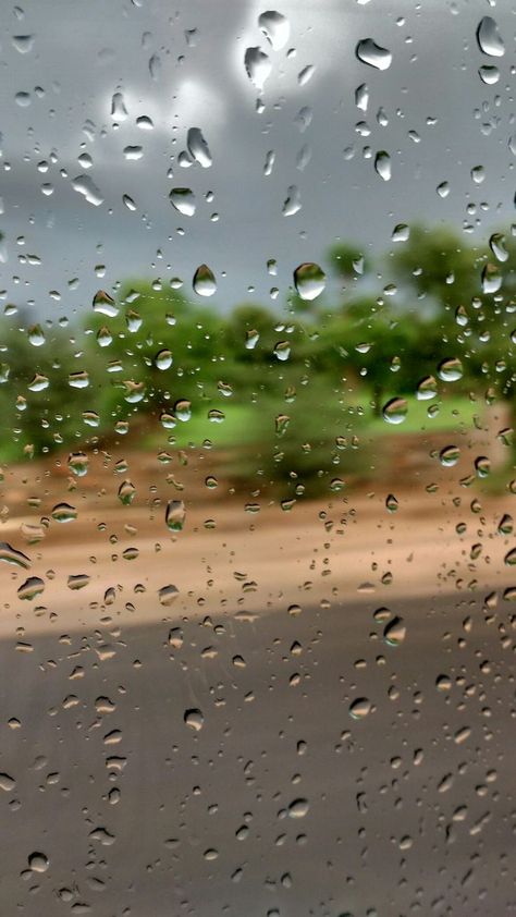 Rain Images Photography, Water Images Photography, Rain Drops Photography, Rainning Day, Water Drops Photography, Rain Images, Photo Rain, Rain Photos, Aesthetic Clicks