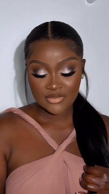 Makeup Braidsmaid Make Up, Makeup Looks For Black Women Natural, Makeup Nude Eyes, Nude Makeup Black Women, Nude Makeup Looks, Makeup Looks For Brides, Make Up Nude, Black Bridal Makeup, Melanin Makeup