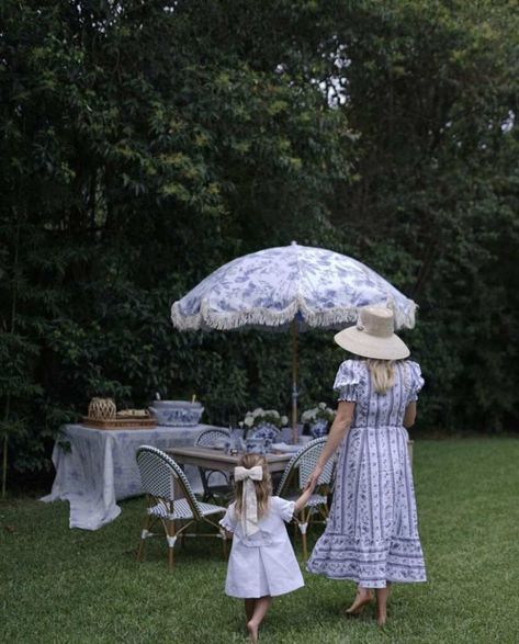 Old Money Kids Aesthetic, Old Money Family, Garden Lunch, Nicola Bathie Mclaughlin, Southern Aesthetic, Nicola Bathie, Glam Pad, Royal Aesthetic, Rich Family