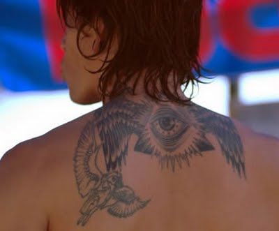 Brandon B tat Incubus Tattoo, Brandon Boyd Art, Brandon Boyd, Aubrey Beardsley, Incubus, Celebrity Tattoos, S Tattoo, Dreamcatcher Tattoo, Amazing Gardens