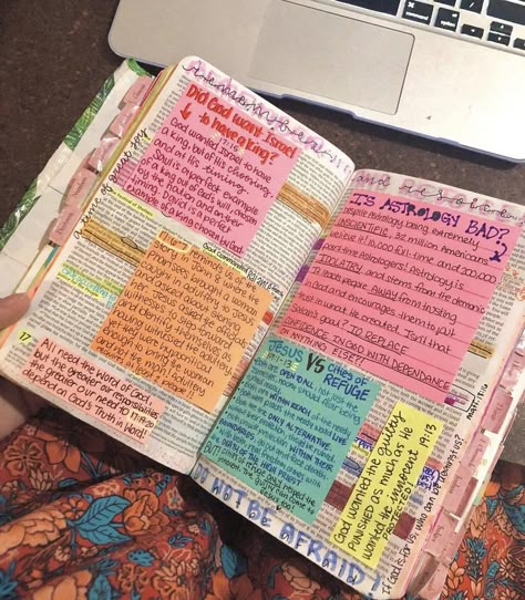 Christian Standard Bible, Annotating Bible Aesthetic, Decorating Your Bible, Annotated Bible Aesthetic, Deuteronomy Bible Study, Bible Annotations Key, Bible Organization Ideas, Decorated Bible Cover, Bible Study Supplies