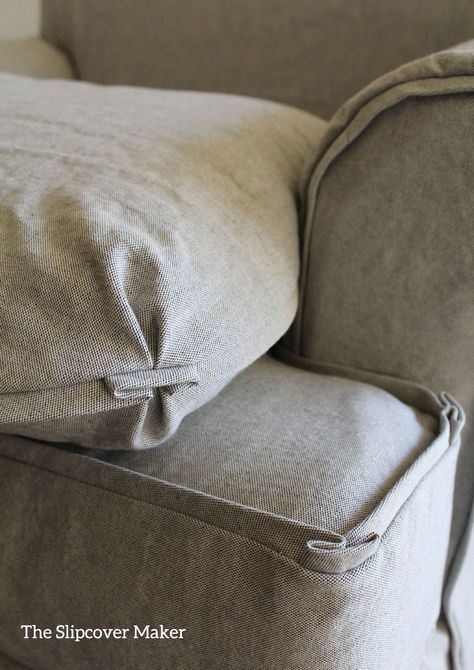 French flange trim on slipcover cushions in yarn dyed grey canvas. Burlap Upholstery, Canvas Upholstery, Upholstery Details, Couch Slipcover, Casa Clean, Pillow Slip Covers, Reupholster Furniture, Slip Covers, Upholstery Diy