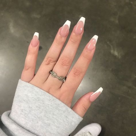 French Tip Nails On Coffin, Simple Acrylic Nails Coffin French Tip, Sparkly White French Tip Nails Coffin, Natural French Tip Nails Coffin, Cute Summer Nails Simple French Tips, Short French Nails Coffin, Acrylic Nail Designs Coffin French Tip, French Tip Coffin With Design, White French Tips Coffin Shape