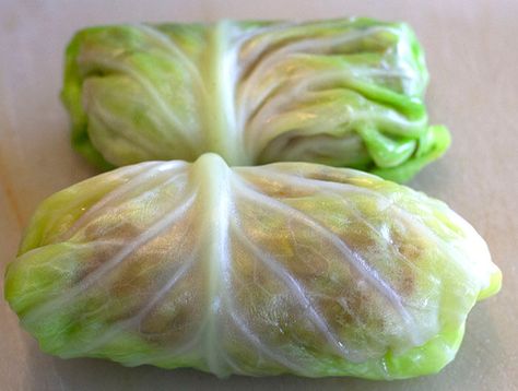 Slow Cooker Cabbage, Cabbage Recipes Southern, Slow Cooker Cabbage Rolls, Cabbage And Sausage, Cabbage Rolls Recipe, Slow Cooker Meatballs, Cooked Cabbage, Perfect Steak, Beef Casserole Recipes