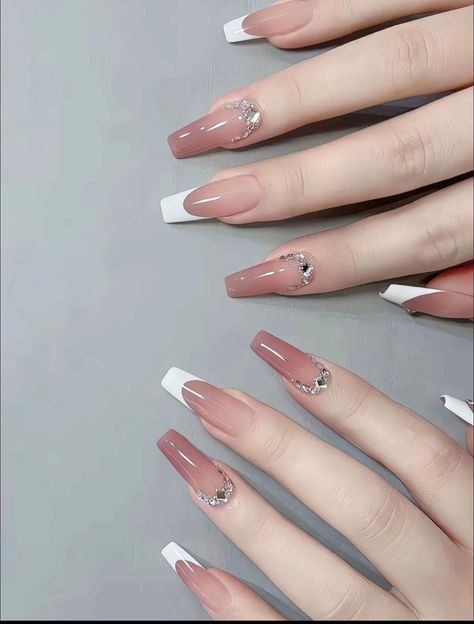 Nails August, Gel Nail Light, Classic Nail Art, Elegant Touch Nails, Classic Nail, Nails Fall Nails, French Manicures, August Nails, Fake Nails Designs