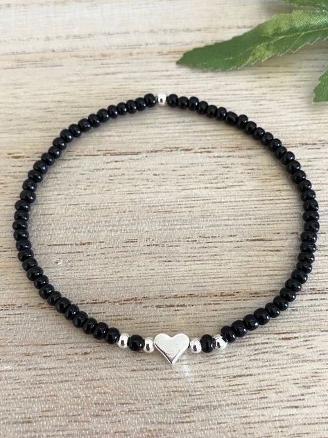 I Love You Bracelet, Silver Beads Bracelet, Bracelet Ideas Small Beads, Black Bracelet Women, Beaded Bracelets Black, Elastic Necklace, Black Beads Bracelet, Silver Beaded Bracelets, Black Bead Bracelet