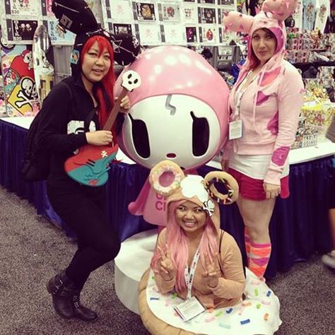 Cactus Rocker + Donutella and Sabochan stopped by our booth to hang out with Ciao Ciao at San Diego Comic-Con International! Look at these cute ‪#‎tokidoki‬ DIY costumes from Friday!   ‪#‎SDCC‬ ‪#‎tokidokiSDCC‬ Adios Tokidoki, Tokidoki Adios And Ciao Ciao, Toki Doki Girl, Tokidoki Donutella, Tokidoki Mermicorno, Tokidoki Characters, Shibuya Tokyo, Soft Cell, Superflat