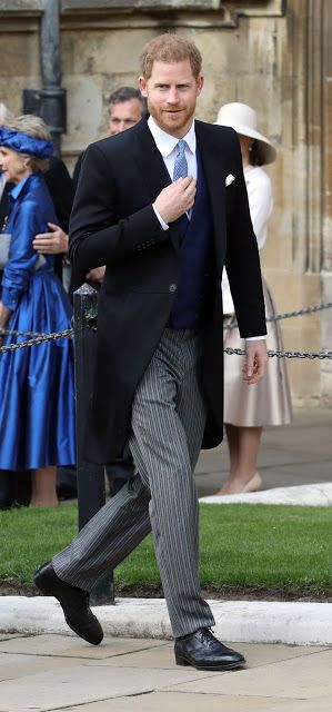 Prince Harry in style, wearing a classic morning suit with a blue vest and tie, attends Lady Gabriella and Thomas Kingston wedding-2019 at St George's Chapel in Windsor Wedding Morning Suits, Lady Gabriella Windsor, Lord Frederick Windsor, Morning Suit, Prince Michael Of Kent, Pale Blue Dresses, Morning Suits, Yellow Vest, Fringe Fashion