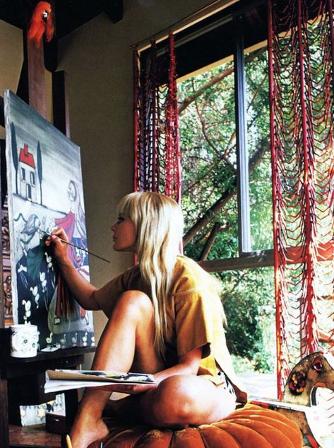 Britt Ekland: The 1960s Swedish Beauty Icon ~ Vintage Everyday Britt Ekland, Brigitte Bardot, 인물 사진, Space Art, Art Studios, Artist At Work, Free Spirit, Artist Studio, Art Studio