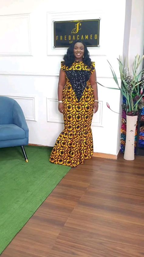 Aesthetic Skin Care Products, Kampala Gown Styles For Ladies, Yakoema Fashion, Simple Dress Styles, Aesthetic Skin Care, Boubou Styles For Women, Bubu Gown Styles, Ankara Dress Designs, African Fabric Dress