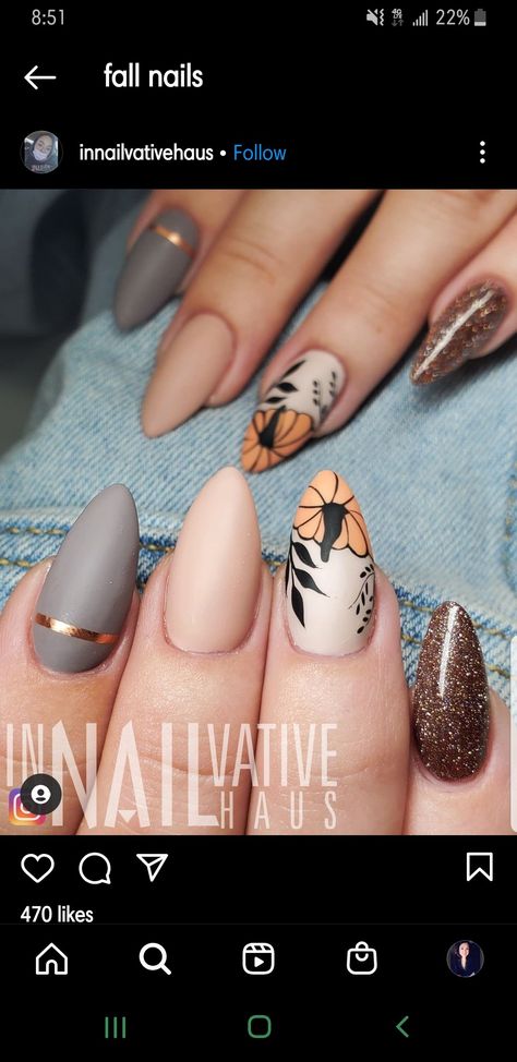 November Almond Nails Designs, Cute Nails For Fall Almond, Fun November Nails, Fall Season Nails Almond, Fall Oval Acrylic Nails, Fall Almond Shaped Nails, Thanksgiving Almond Nails, November Nails Almond, Fall Nail Designs Almond Shape