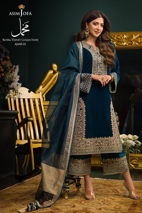 Pakistani Velvet Suits, Embroidered Velvet Dress, Asim Jofa, Velvet Dress Designs, Salwar Kamiz, Velvet Suit, Embroidered Velvet, Velvet Collection, Party Wear Indian Dresses