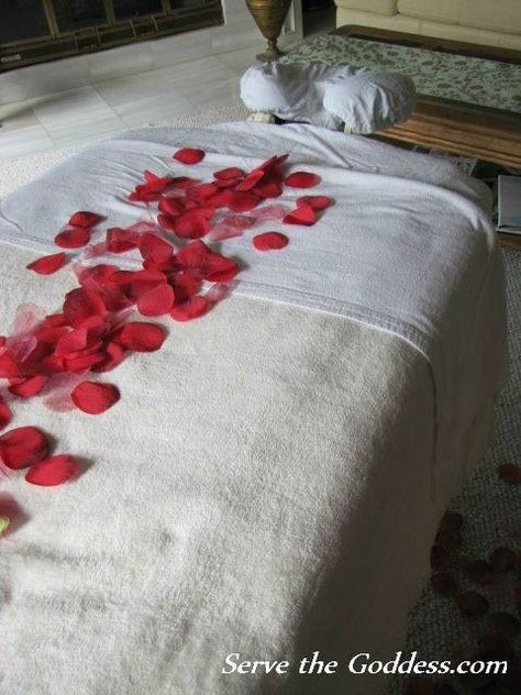 Valentine Massage, Valentine Day Massage, Romantic Spa, Spa Day Party, Massage Marketing, Mobile Spa, Spa Marketing, Mobile Service, Spa Packages