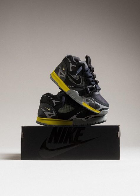 Nike Lace-up Boots For Streetwear, Modern Skate Shoes For Streetwear, Nike Trainer 1, Nike Air Trainer 1 Sp, Dynamic Gore-tex Sneakers For Streetwear, Nike Air Trainer 1, Black Impact-resistant Sneakers For Streetwear, Black Gore-tex Sneakers For Streetwear, Nike Air Trainer