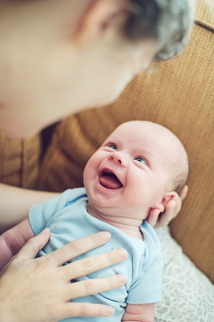 There's nothing so precious as a baby's smile. No matter how many times you see it, you just can't not smile back. Baby Smiles, Foto Baby, Happy People, Baby Fever, Little People, Baby Pictures, Children Photography, Baby Photography, Baby Love