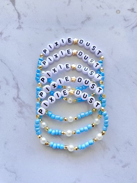 Disney Bead Bracelet Ideas, Disney Friendship Bracelet Ideas, Disney Beaded Jewelry, Disney Clay Bead Bracelets Ideas, Disney Inspired Bracelets, Disney Bracelets, Bff Bracelet Ideas, Disney World Friendship Bracelet, Disney Bracelet Ideas