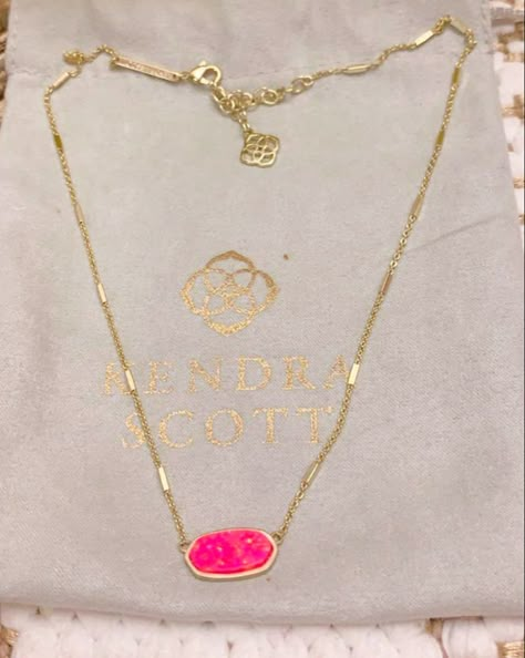 pink necklace. kendra scott. jewelry. necklace. preppy. aesthetic. trends Hot Pink Kendra Scott Necklace, Kendra Scott Jewelry Aesthetic, Kender Scott, Kendra Scott Necklace Aesthetic, Layering Kendra Scott Necklaces, Hot Pink Kendra Scott, Pink Kendra Scott Necklace, Pink Kendra Scott, Hot Pink Necklace