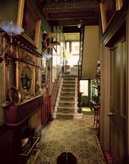 inside old victorian homes | Stairs and hall Linley Sambourne House Victorian Homes Interior Entrance, Entrance Inside The House, Creepy Victorian House Interior, Victorian Home Entrance, Old Mansions Interior Victorian, Victorian House Entrance, 1870s House Interior, Victorian Homes Uk, Victorian Homes Inside