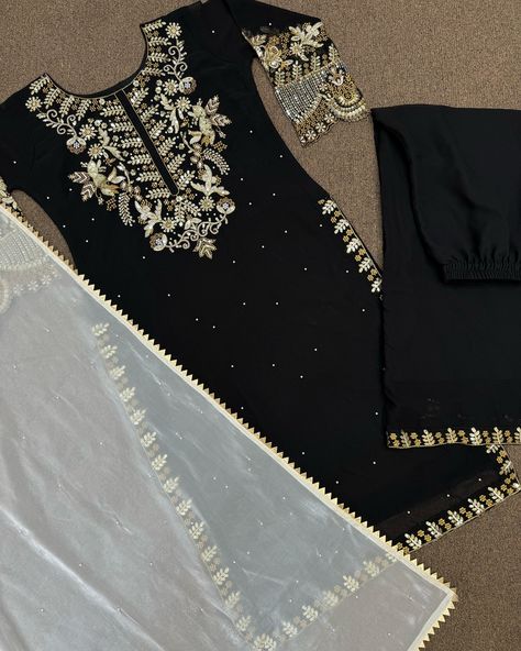 💗💗For Order And More Details 9601606887 🫡*JD-522*🫡 🧚🏻 UPCOMING TRENDING COLLECTION 3 PIECE FANCY KURTI WITH BEAUTIFUL PLAZZO AND DUPATTA 👗 👑FABRICS DETAIL👑 KURTI ➡️FABRIC :- HEAVY FAUX GEORGETTE. ➡️WORK :- ATTRACTIVE 5 MM EMBROIDERY SEQUENCE WORK WITH RIVET MOTI WORK. (Only front) ➡️INNER : HEAVY MICRO COTTON ➡️ LANGTH :- 46-47 INC ➡️ SIZE : - FREE SIZE (XL with XXL margin) BOTTOM ➡️ FABRIC :- HEAVY FAUX GEORGETTE. ➡️ INNER :- HEAVY MICRO COTTON. ➡️ WORK :- BEAUTIFUL EMBROIDERY WORK... Moti Work, Easy Spells, Fancy Kurti, Suits Design, Sequence Work, Embroidery Suits Design, Embroidery Suits, Hand Embroidery Designs, Embroidery Work