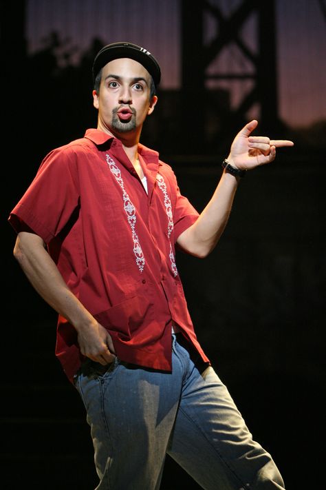 Usnavi - In The Heights Corbin Bleu, New York Theater, Hamilton Lin Manuel Miranda, Broadway Stage, Easy Diy Costumes, Theatre Geek, Musical Plays, Theatre Nerds, Theatre Life