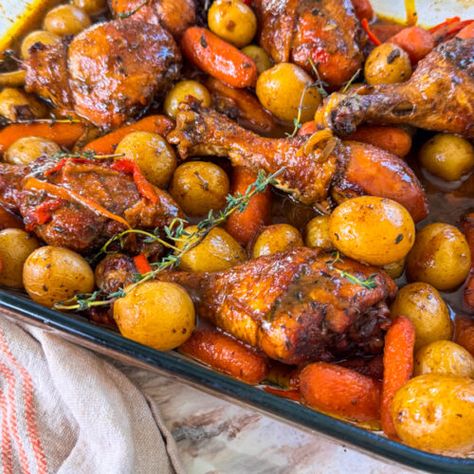 Baked Drumsticks with Potatoes and Carrots - Ronalyn Alston Dinners With Drumsticks, Chicken Drumsticks Casserole, Sides For Drumstick Chicken, Recipes With Drumsticks, Meals With Drumsticks, Sheet Pan Drumsticks And Veggies, Baked Chicken Drumsticks And Potatoes, Chicken Drumstick Side Dishes, Baked Drumsticks And Rice