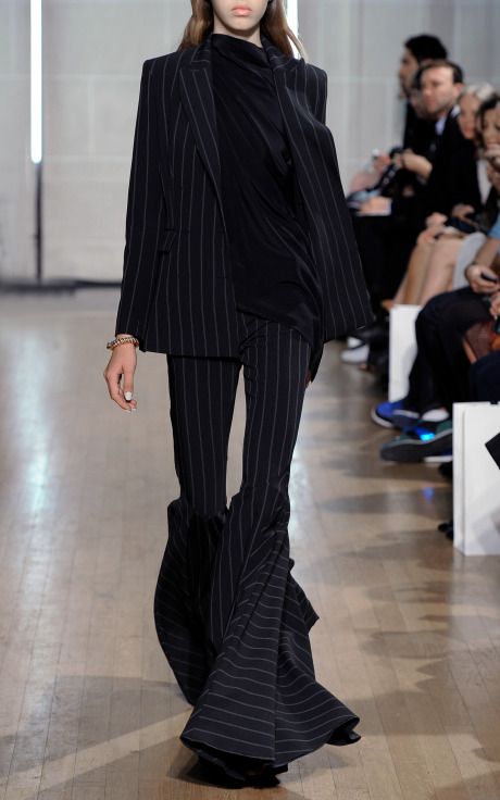 Ellery Spring/Summer 2014 Pant Suits, Look Chic, Fashion Magazine, Runway Fashion, Paris Fashion Week, High Fashion, Fashion Show, Ready To Wear, Outfit Inspirations