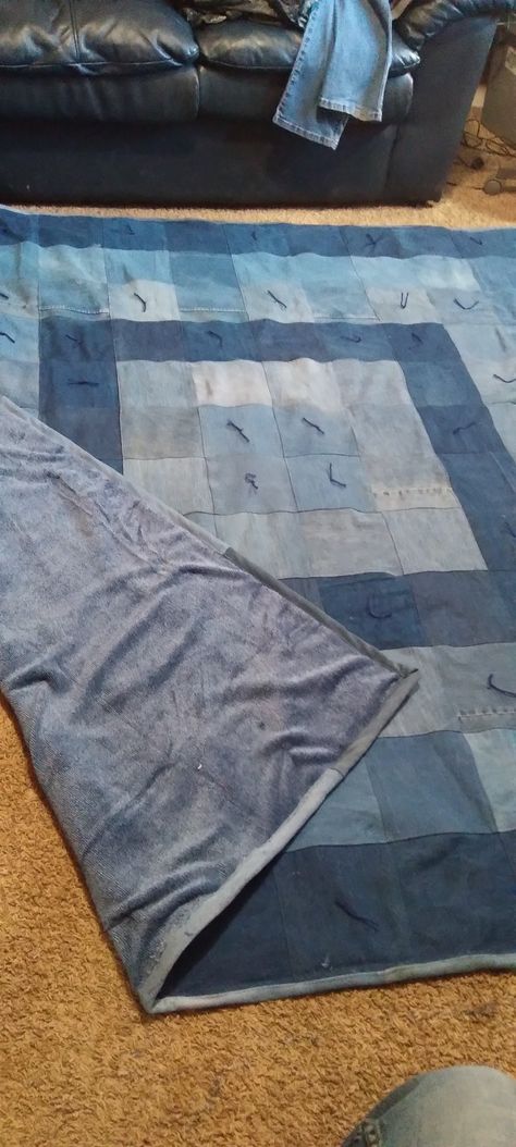 Simple Denim Quilt, Jean Blanket Diy Denim Quilt Patterns, Denim And Flannel Quilt, Stained Glass Denim Quilt, Levi Blanket Denim Quilts, Denim Quilt Patterns, Jean Quilt, Denim Quilt, Memory Quilt