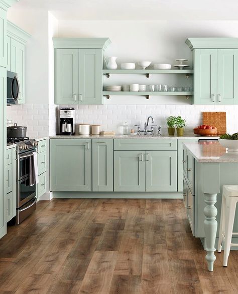 Desain Pantry Dapur, Martha Stewart Kitchen, Home Depot Kitchen, Kitchen Cabinets For Sale, Desain Pantry, Green Kitchen Cabinets, Green Cabinets, Kitchen Cabinet Colors, Interior Modern