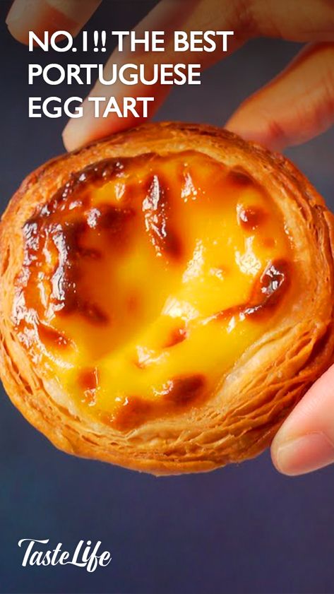 Taste Life - No.1!! The Best Portuguese Egg Tart👉... Portuguese Egg Tart Recipe, Portuguese Custard Tart Recipe, Natas Recipe, Portuguese Tarts, Egg Tart Recipe, Portuguese Egg Tart, Bake Off Recipes, Portuguese Desserts, Brunch Drinks