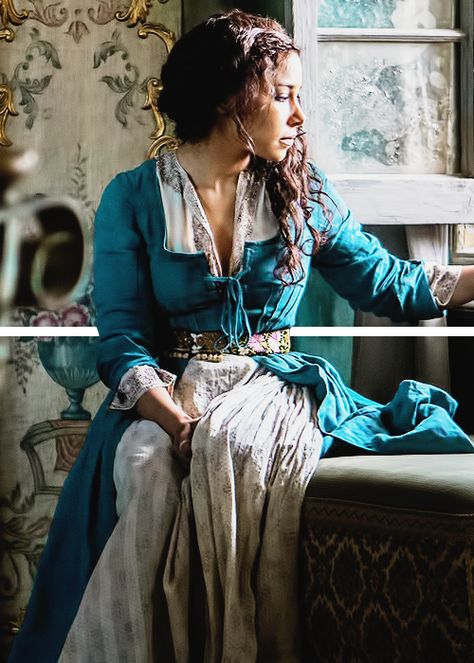 Max blue dress - Black sails Black Sails Starz, Charles Vane, Pirate Fashion, Black Sails, Pirate Life, International Women’s Day, Period Costumes, Teal Dress, Ex Machina