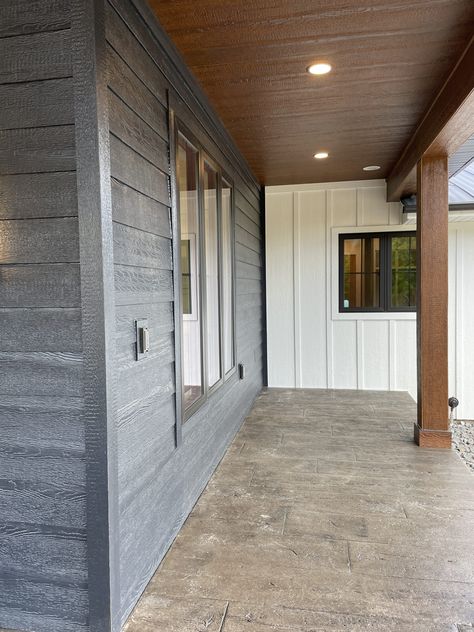 Modern Farmhouse Details - Porch - Diamond Kote® Building Products Steel Siding House, Diamond Kote Siding, Vertical Vinyl Siding, Shaker Siding, Front Porch Posts, Modern Farmhouse Porch, Farmhouse Details, Grey Siding, Exterior Color Palette