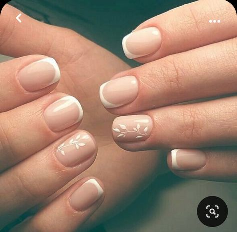 2023 Manicure Ideas, Minimalist Korean Nail Art, Gel Nails Floral Design, Subtle Bridesmaid Nails, Simple Bride Nails Short, Short Bridal Nails Simple, Bridal Nails For Short Nails, Bridesmaid Nails Ideas, Simple Wedding Gel Nails