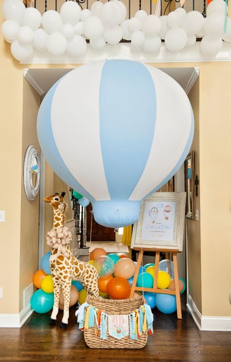 Baby shower ideas Hot Air Balloon Arch, Balloon Hot Air Balloon, Hot Air Balloon Birthday Theme, Hot Air Balloon Party Theme, Hot Air Balloon Party Decorations, Hot Air Balloon Baby Shower Theme, Balloon Birthday Themes, Baby Shower Balloon Arch, Baby Shower Pictures