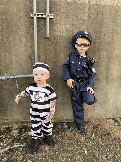 Cops And Prisoner Costume, Cops And Robbers Costume, Police Officer Halloween, Convict Costume, Sheriff Costume, Robber Costume, Halloween Diy Costumes, Cop Halloween Costume