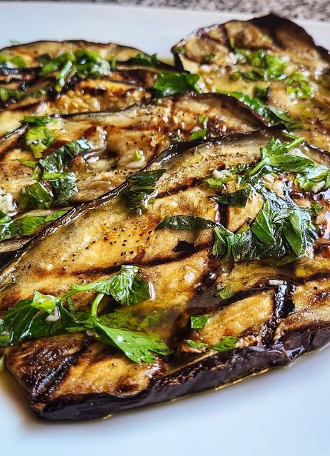 Grilled Eggplant Parmesan, Long Eggplant Recipes, Fairy Tale Eggplant Recipes, Summer Eggplant Recipes, Italian Vegetable Recipes, Greek Eggplant Recipes, Grilling Eggplant, Mini Eggplant Recipe, White Eggplant Recipes