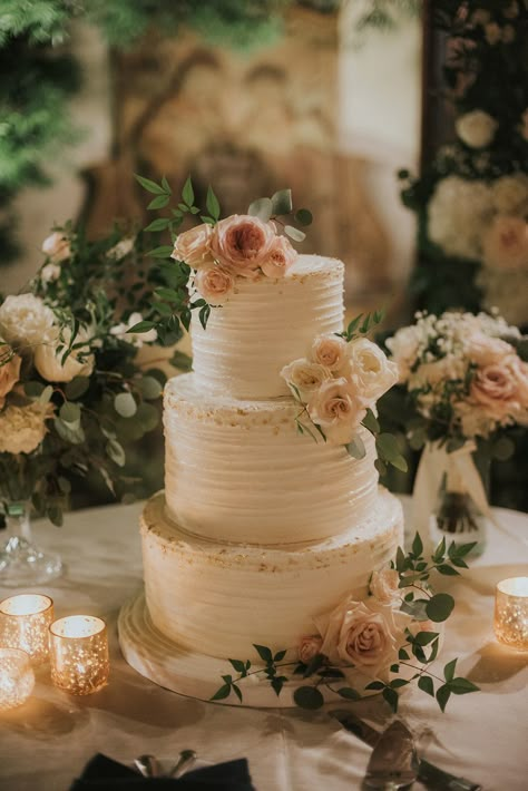 Garden Rose Wedding Cake, Simple Wedding Cake Pink Flowers, Wedding Cakes Pink Flowers, Gold Accent Wedding Cake, Wedding Cakes With Gold Accents, Ivory And Gold Wedding Cake, Wedding Cake Gold Accents, Wedding Cake With Gold Accent, Garden Wedding Cake Ideas