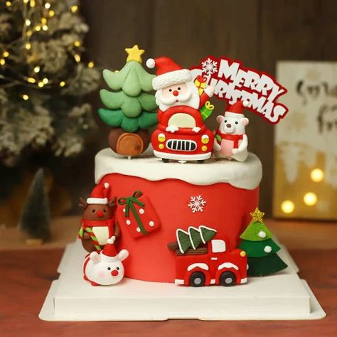 Santa Claus Birthday Cake, Santa Claus Cake Ideas, Santa Claus Cake, Train Tree, Merry Christmas Cake Topper, Christmas Birthday Cake, Box Train, Merry Christmas Cake, Train Birthday Cake