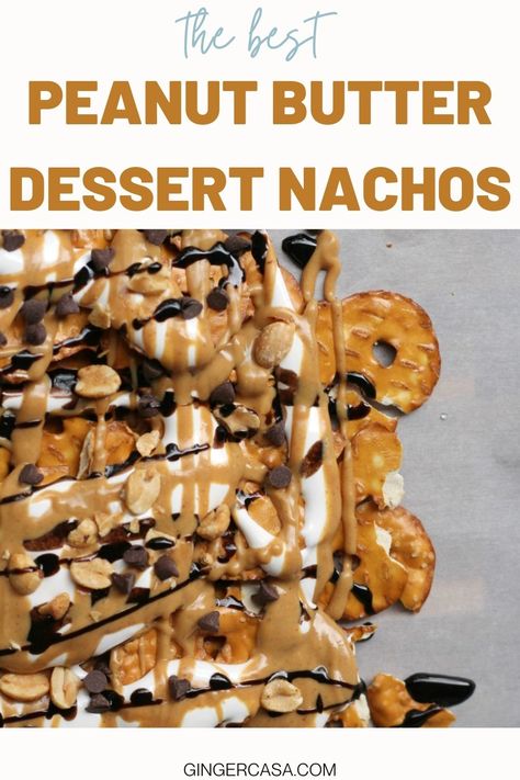 Peanut Butter Dessert Nachos are the perfect combination of sweet and salty! Chocolate, peanut butter, pretzels crisps, marshmallow creme, and more! Chocolate And Pretzels, Peanut Butter Food, Dessert Nachos Recipe, Peanut Butter Dessert, Dessert Nachos, Dessert Taco, Butter Pretzels, Pretzel Crisps, Peanut Butter Pretzel