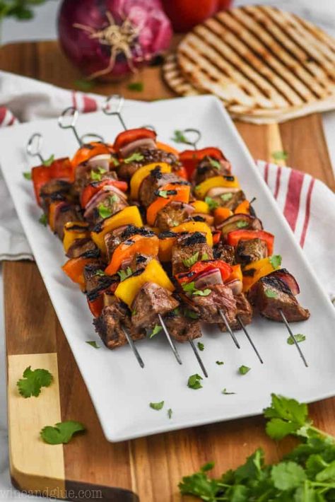 Steak Fajita Kabobs make a simple and easy dinner recipe to throw on the grill!  Made with my easy Fajita Seasoning recipe, you will want to eat these steak kabobs all summer long! Fajita Kabobs, Fajita Steak, Fajita Ingredients, Fajita Seasoning Recipe, Baked Chicken Fajitas, Grilled Seafood Recipes, Greek Dinners, Steak Kabobs, Healthy Beef Recipes